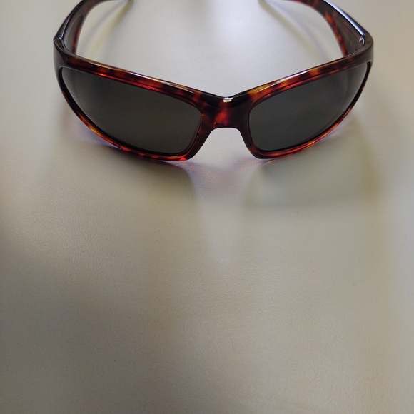 Polarized Sunglasses - Picture 8 of 9